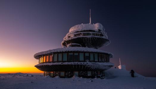Wysokogórskie Obserwatorium Meteorologiczne IMGW-PIB na Śnieżce, luty 2023. Fot. Piotr Olszewski | IMGW-PIB