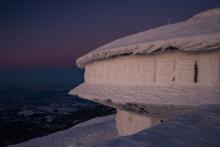 Zachód słońca na Śnieżce, 08.02.2023 r. Fot. Piotr Olszewski | IMGW-PIB