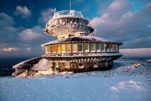 Wysokogórskie Obserwatorium Meteorologiczne IMGW-PIB na Śnieżce, marzec 2023 r. Fot. Piotr Olszewski | IMGW-PIB 